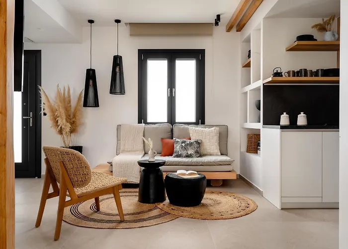 C And G Agia Anna (Naxos)